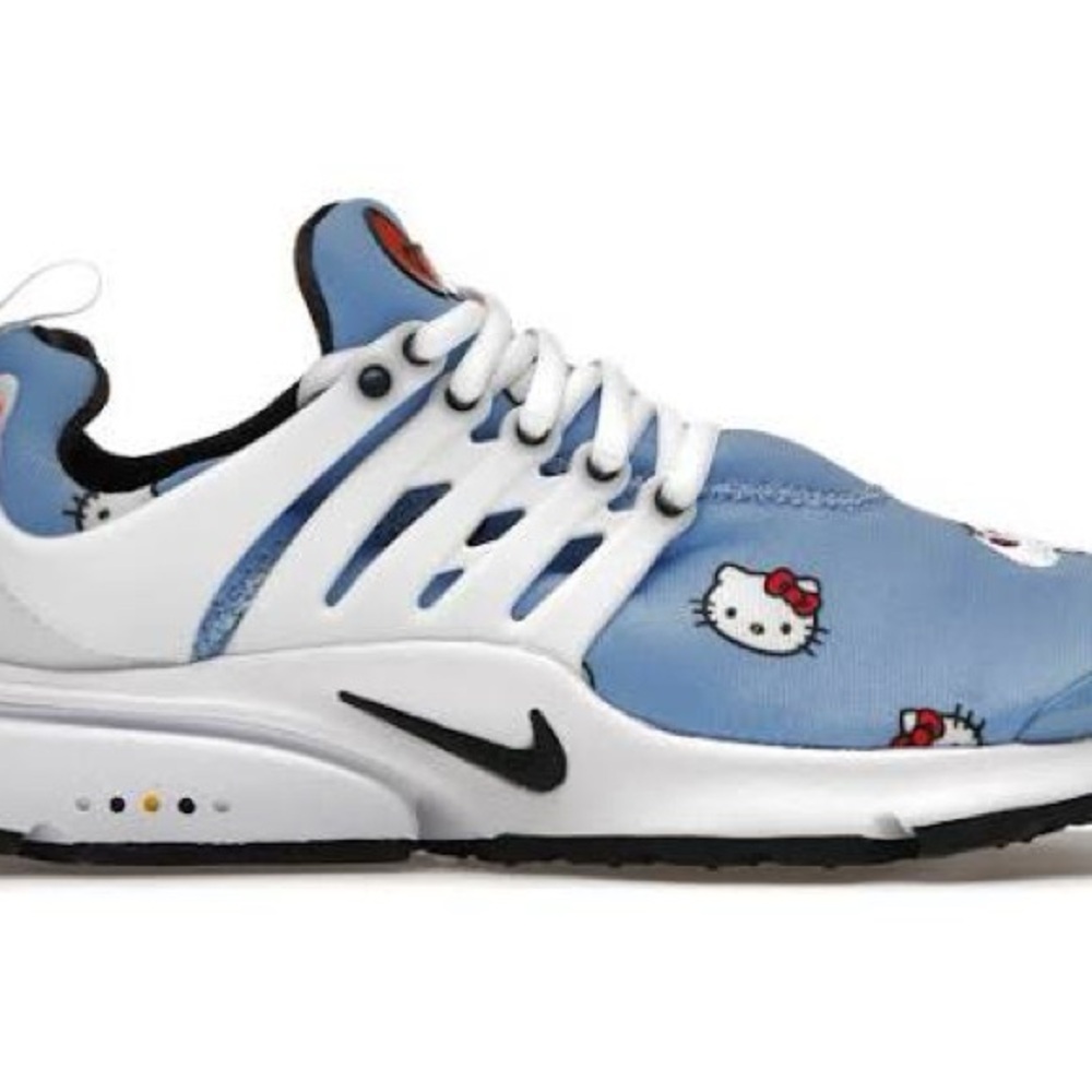 Nike HELLO KITTY X AIR PRESTO
'UNIVERSITY BLUE'  Blue Hello Kitty Sneakers - Picture 7 of 9